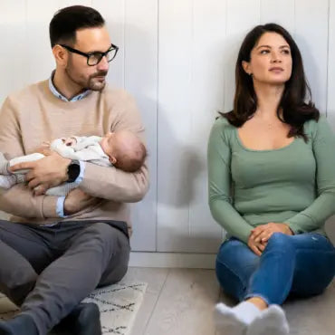 Balancing Being a Mom and Being Yourself: How to Thrive in Both Roles